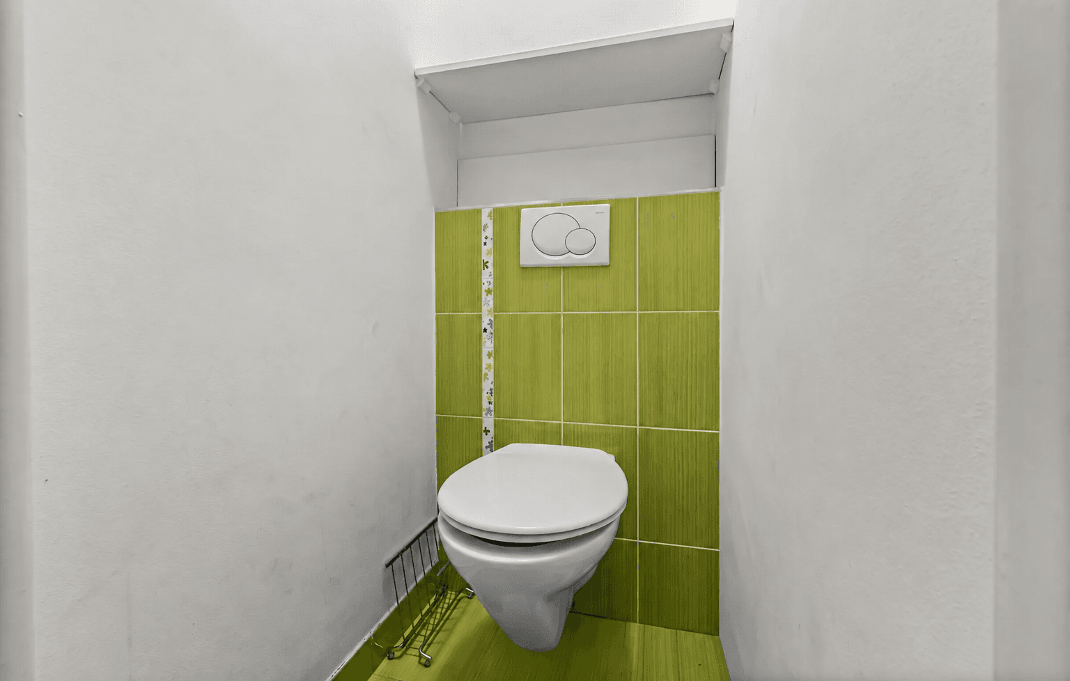 Prodej bytu 2+1 68 m², Jevanská, Praha, Praha Prodej bytu 2+1 68 m², Jevanská, Praha, Praha