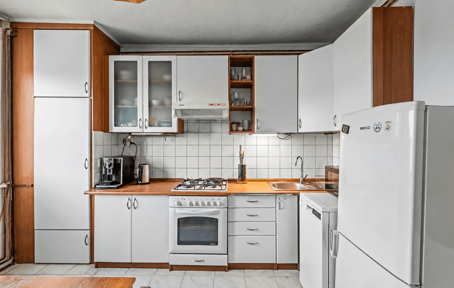 Prodej bytu 2+1 68 m², Jevanská, Praha, Praha Prodej bytu 2+1 68 m², Jevanská, Praha, Praha