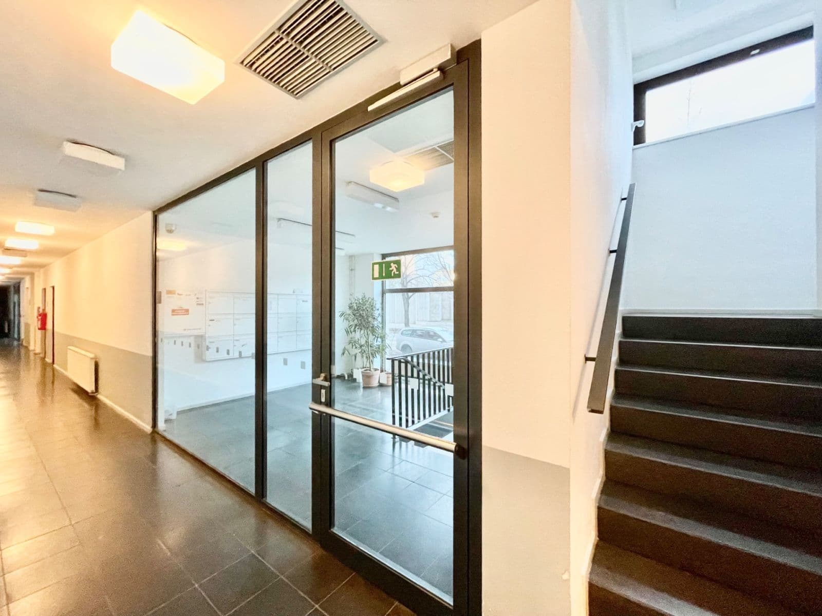 Pronájem bytu 2+kk 69 m², U Uranie, Praha, Praha Pronájem bytu 2+kk 69 m², U Uranie, Praha, Praha