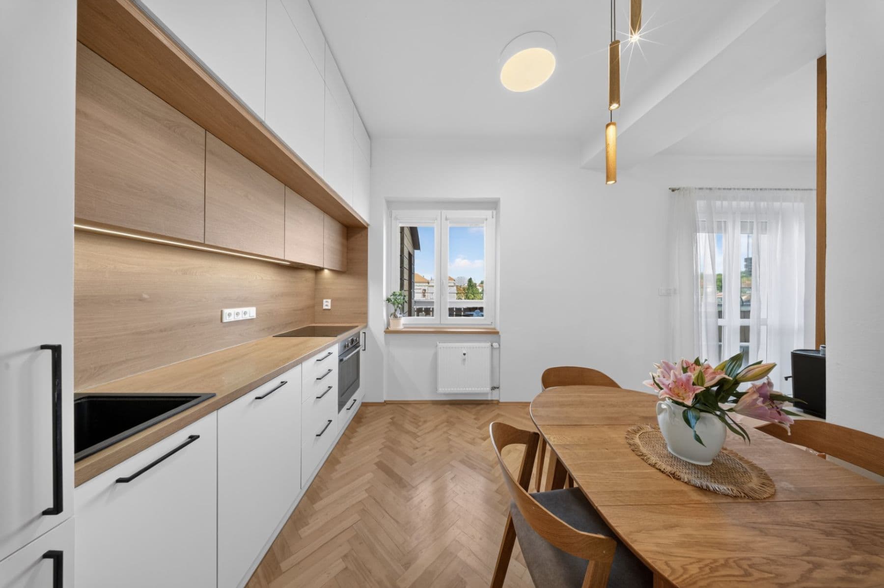 Prodej bytu 3+kk 61 m², Biskupcova, Praha, Praha Prodej bytu 3+kk 61 m², Biskupcova, Praha, Praha