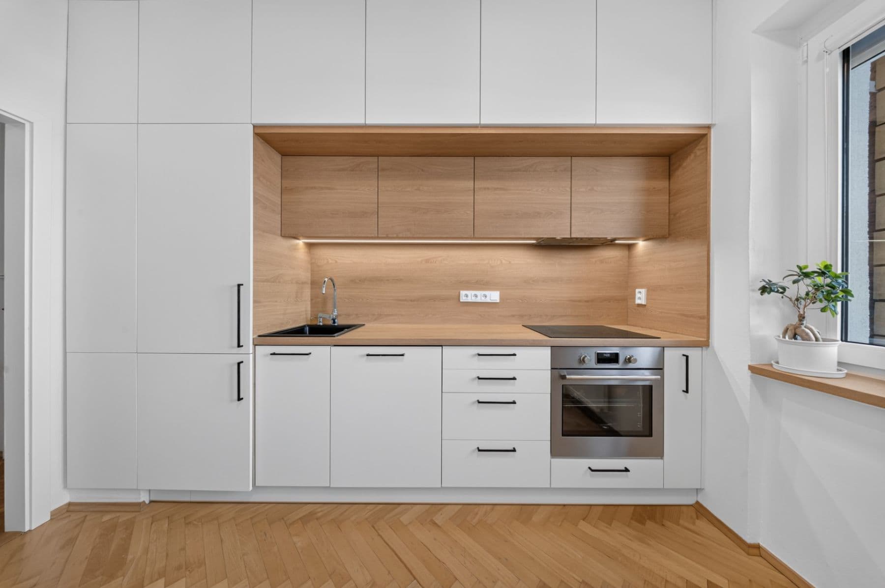 Prodej bytu 3+kk 61 m², Biskupcova, Praha, Praha Prodej bytu 3+kk 61 m², Biskupcova, Praha, Praha