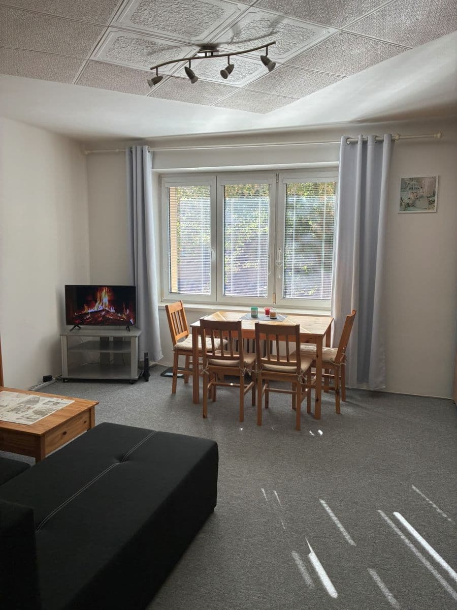 Prodej bytu 2+kk 42 m², 28. října, Příbram, Středočeský kraj Prodej bytu 2+kk 42 m², 28. října, Příbram, Středočeský kraj