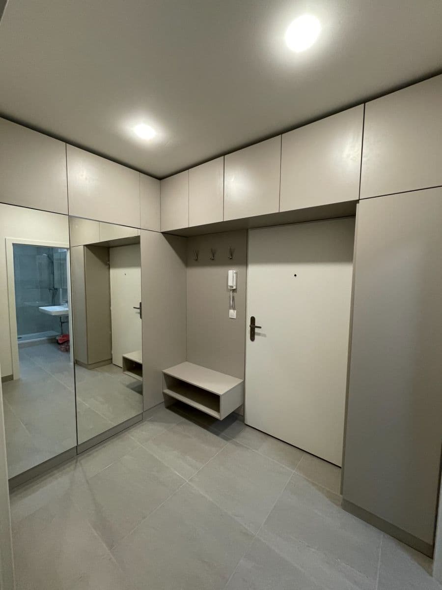 Pronájem bytu 2+kk 50 m², Buková, Jihlava, Kraj Vysočina Pronájem bytu 2+kk 50 m², Buková, Jihlava, Kraj Vysočina