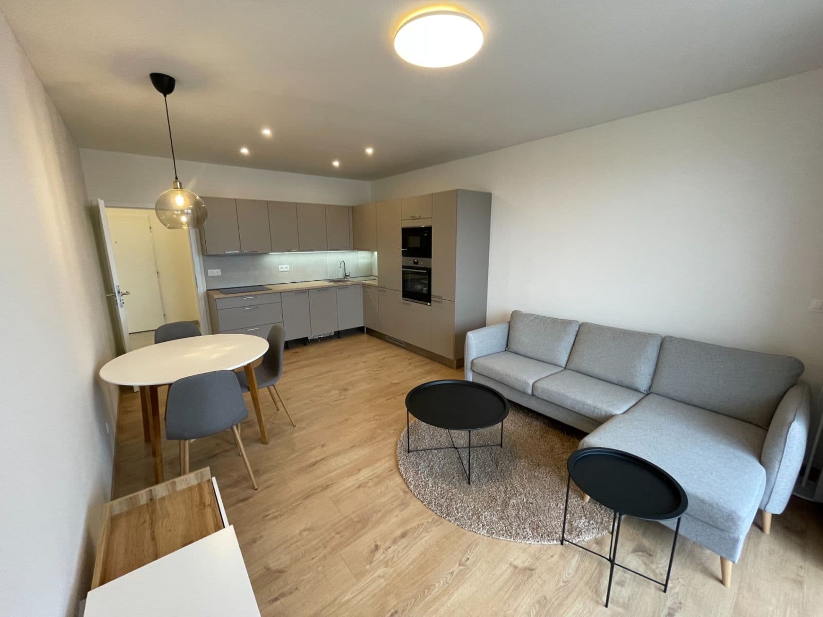 Pronájem bytu 2+kk 50 m², Buková, Jihlava, Kraj Vysočina Pronájem bytu 2+kk 50 m², Buková, Jihlava, Kraj Vysočina
