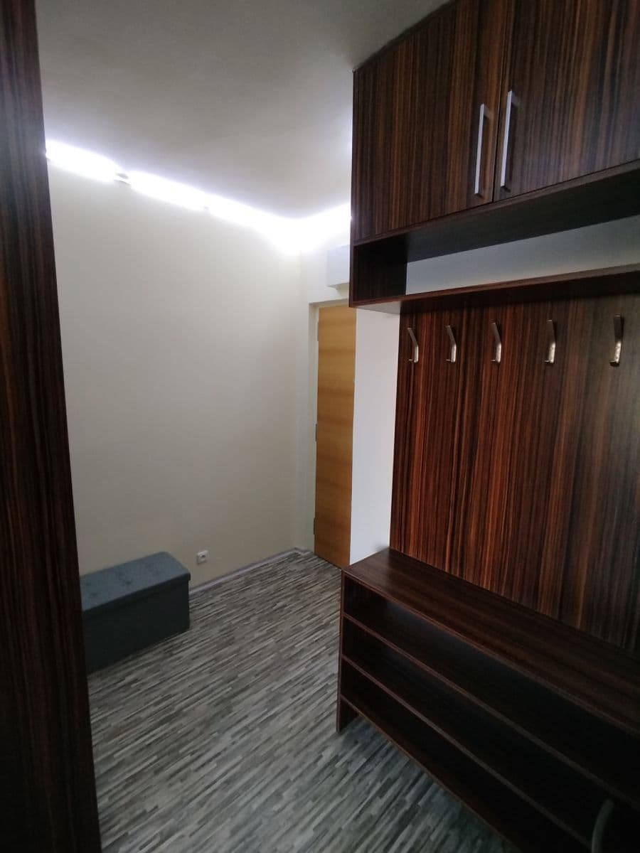 Pronájem bytu 1+kk 33 m², Michelská, Praha, Praha Pronájem bytu 1+kk 33 m², Michelská, Praha, Praha