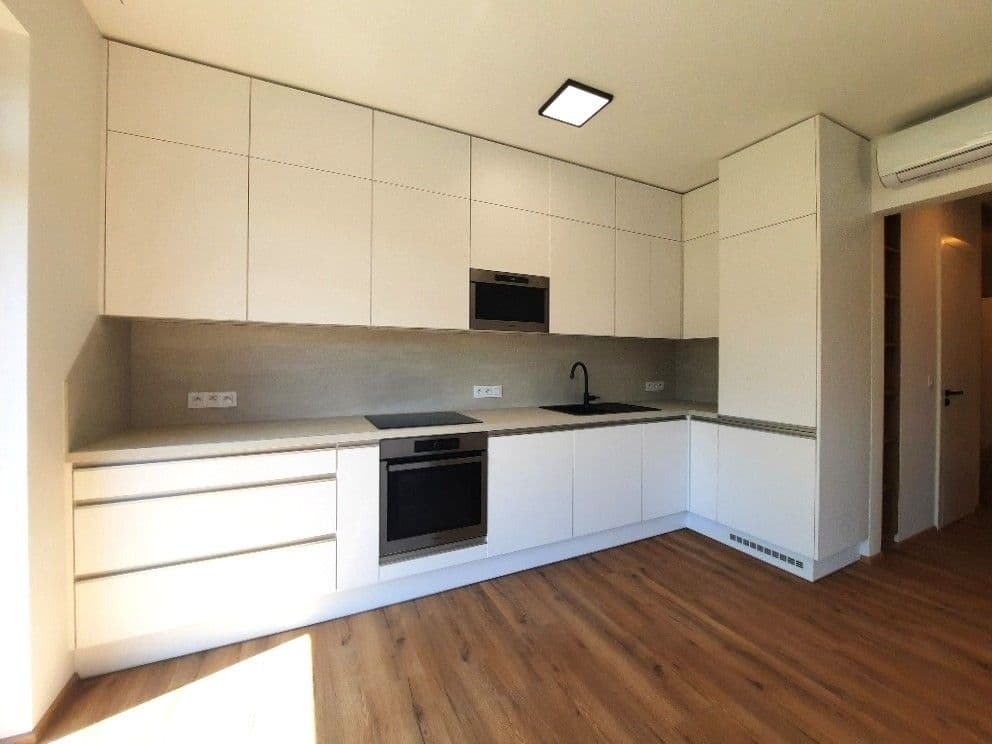 Pronájem bytu 3+kk 64 m², Jílkova, Brno, Jihomoravský kraj Pronájem bytu 3+kk 64 m², Jílkova, Brno, Jihomoravský kraj