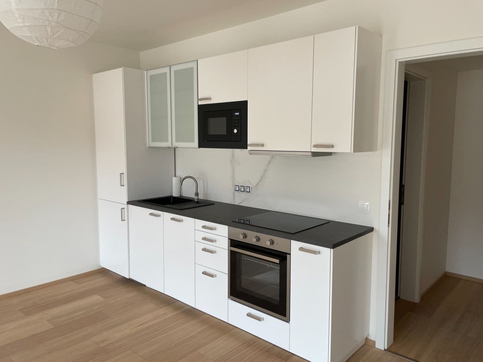 Pronájem bytu 2+kk 56 m², Vrátnická, Praha, Praha Pronájem bytu 2+kk 56 m², Vrátnická, Praha, Praha