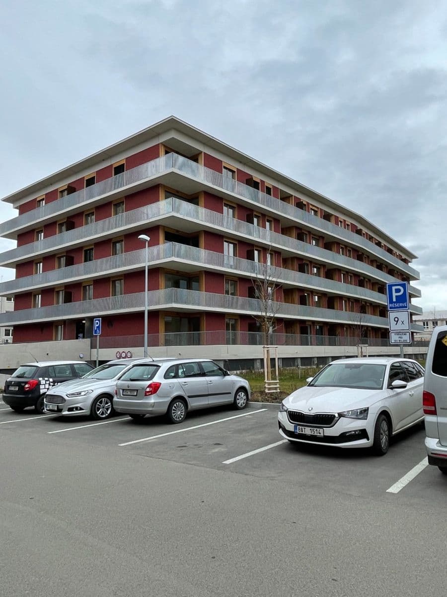 Pronájem bytu 2+kk 56 m², Vrátnická, Praha, Praha Pronájem bytu 2+kk 56 m², Vrátnická, Praha, Praha