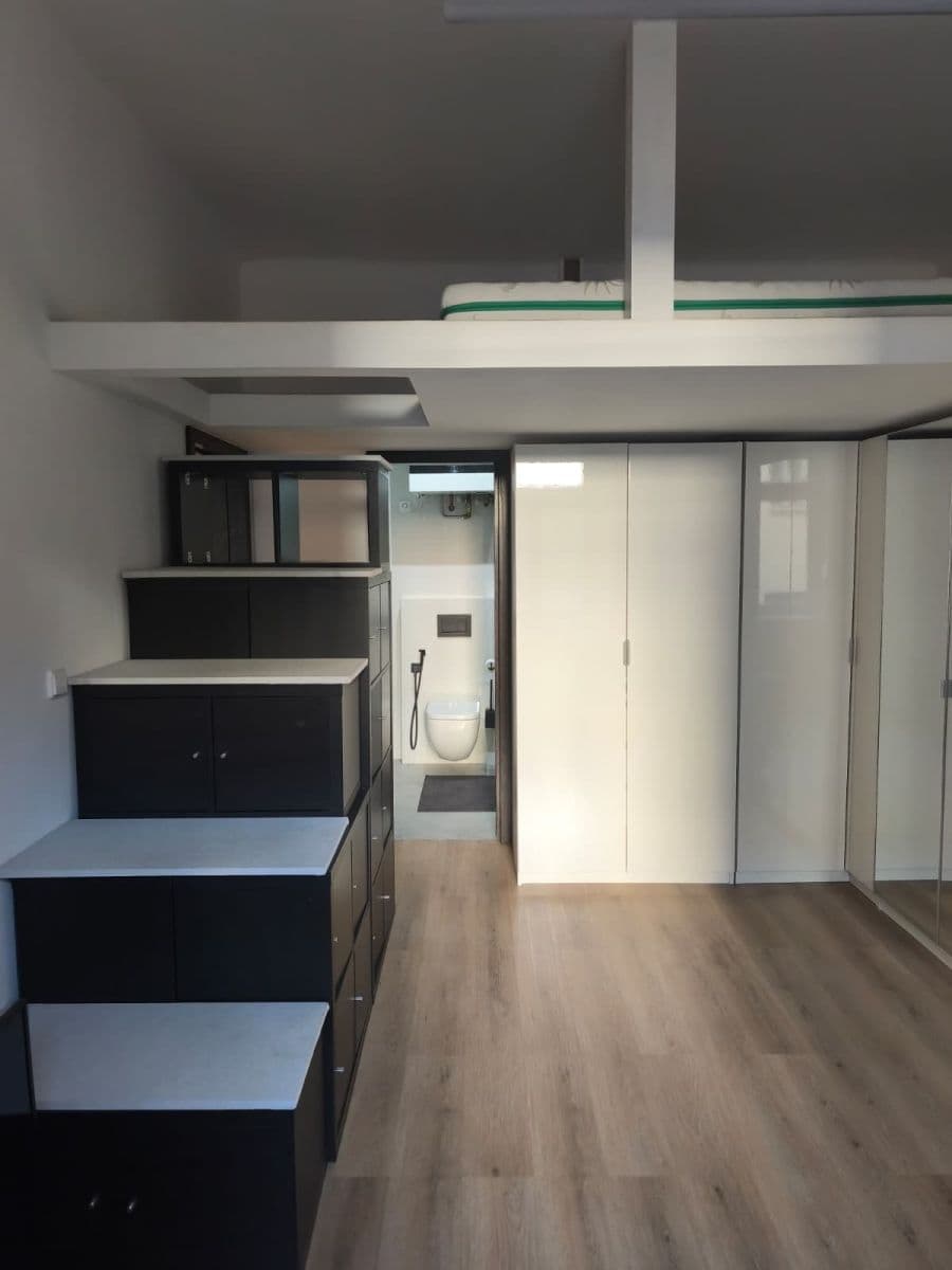 Pronájem bytu 2+kk 38 m², Brožíkova, Praha, Praha Pronájem bytu 2+kk 38 m², Brožíkova, Praha, Praha