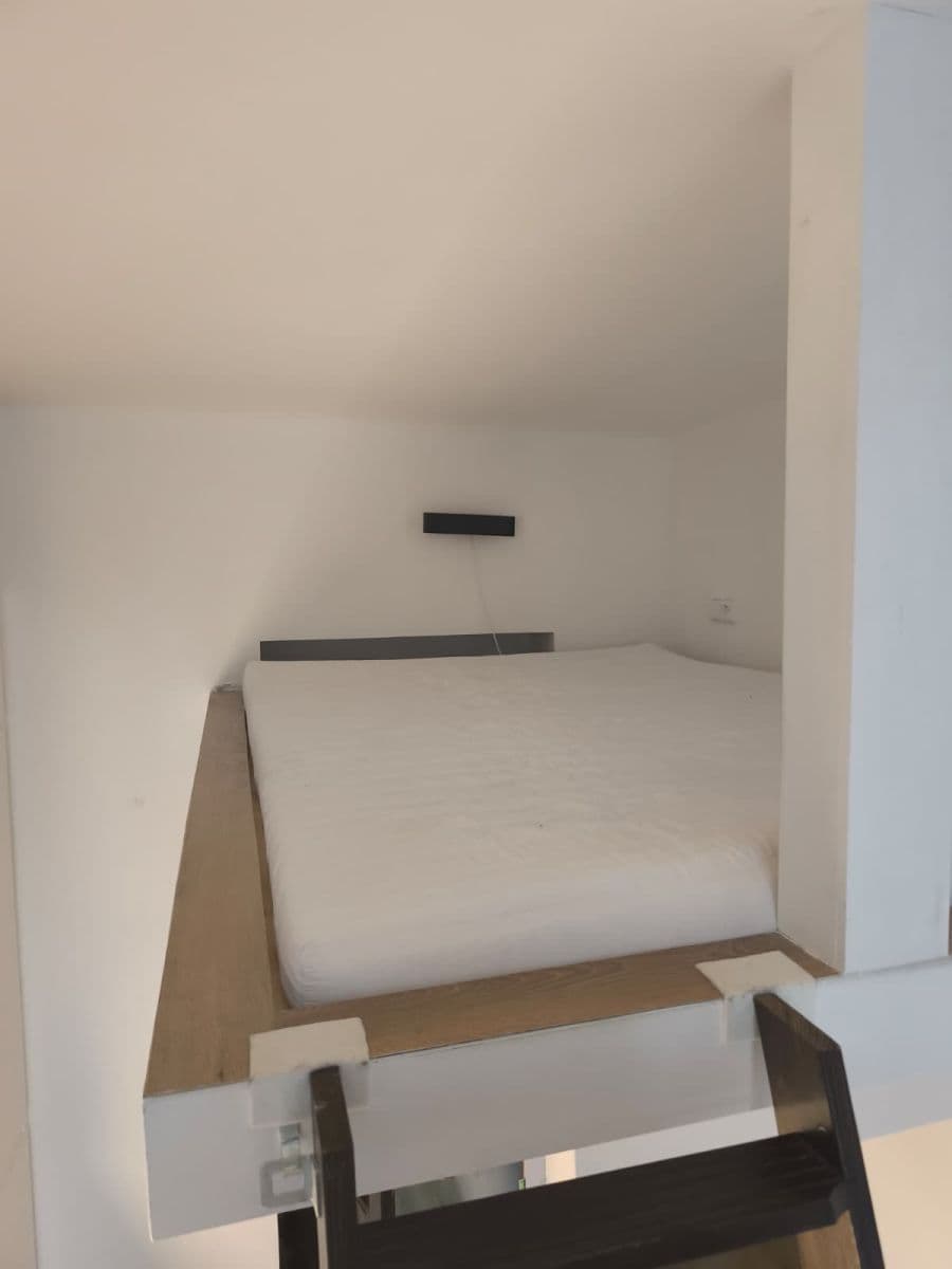 Pronájem bytu 2+kk 38 m², Brožíkova, Praha, Praha Pronájem bytu 2+kk 38 m², Brožíkova, Praha, Praha