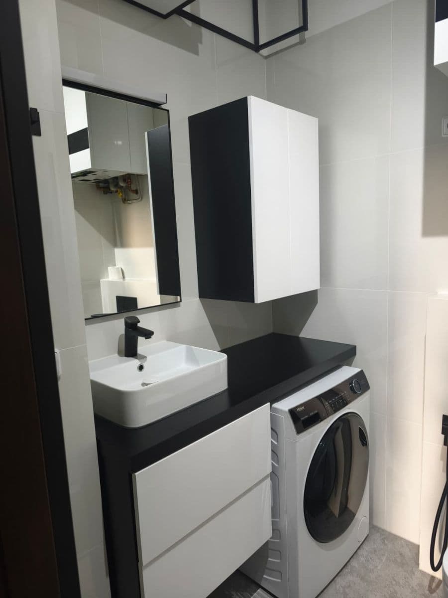 Pronájem bytu 2+kk 38 m², Brožíkova, Praha, Praha Pronájem bytu 2+kk 38 m², Brožíkova, Praha, Praha