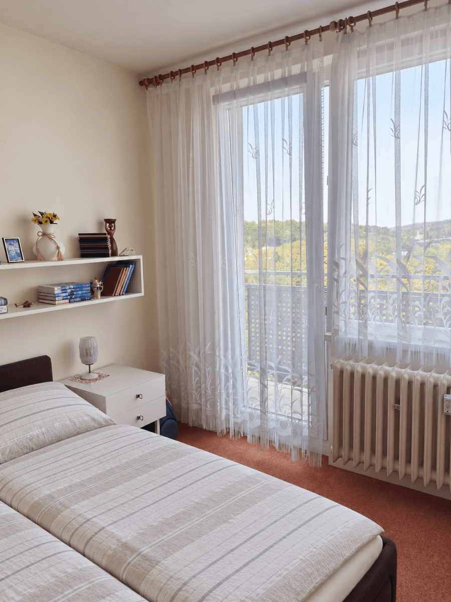 Prodej bytu 3+1 74 m², Vítězná, Karlovy Vary, Karlovarský kraj Prodej bytu 3+1 74 m², Vítězná, Karlovy Vary, Karlovarský kraj