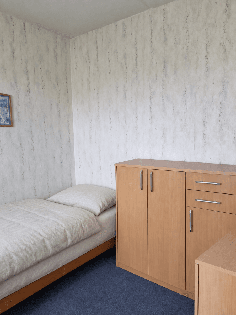 Prodej bytu 3+1 74 m², Vítězná, Karlovy Vary, Karlovarský kraj Prodej bytu 3+1 74 m², Vítězná, Karlovy Vary, Karlovarský kraj