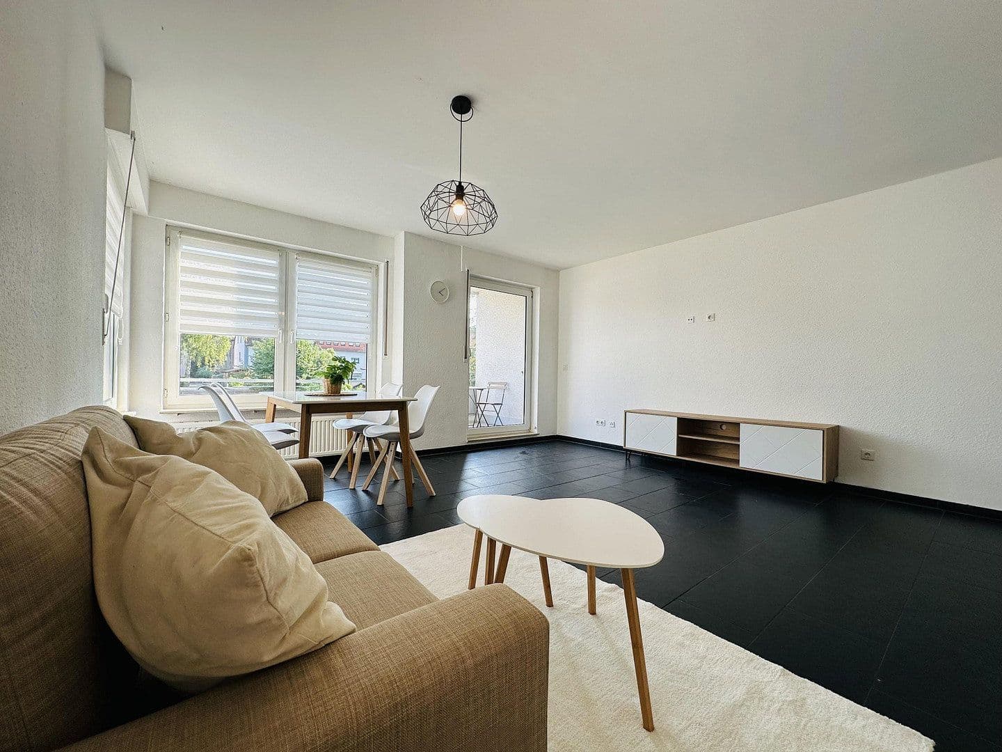 Pronájem bytu 2+1 54 m², Luisenstraße 9, Gladbeck, Severní Porýní-Vestfálsko Pronájem bytu 2+1 54 m², Luisenstraße 9, Gladbeck, Severní Porýní-Vestfálsko