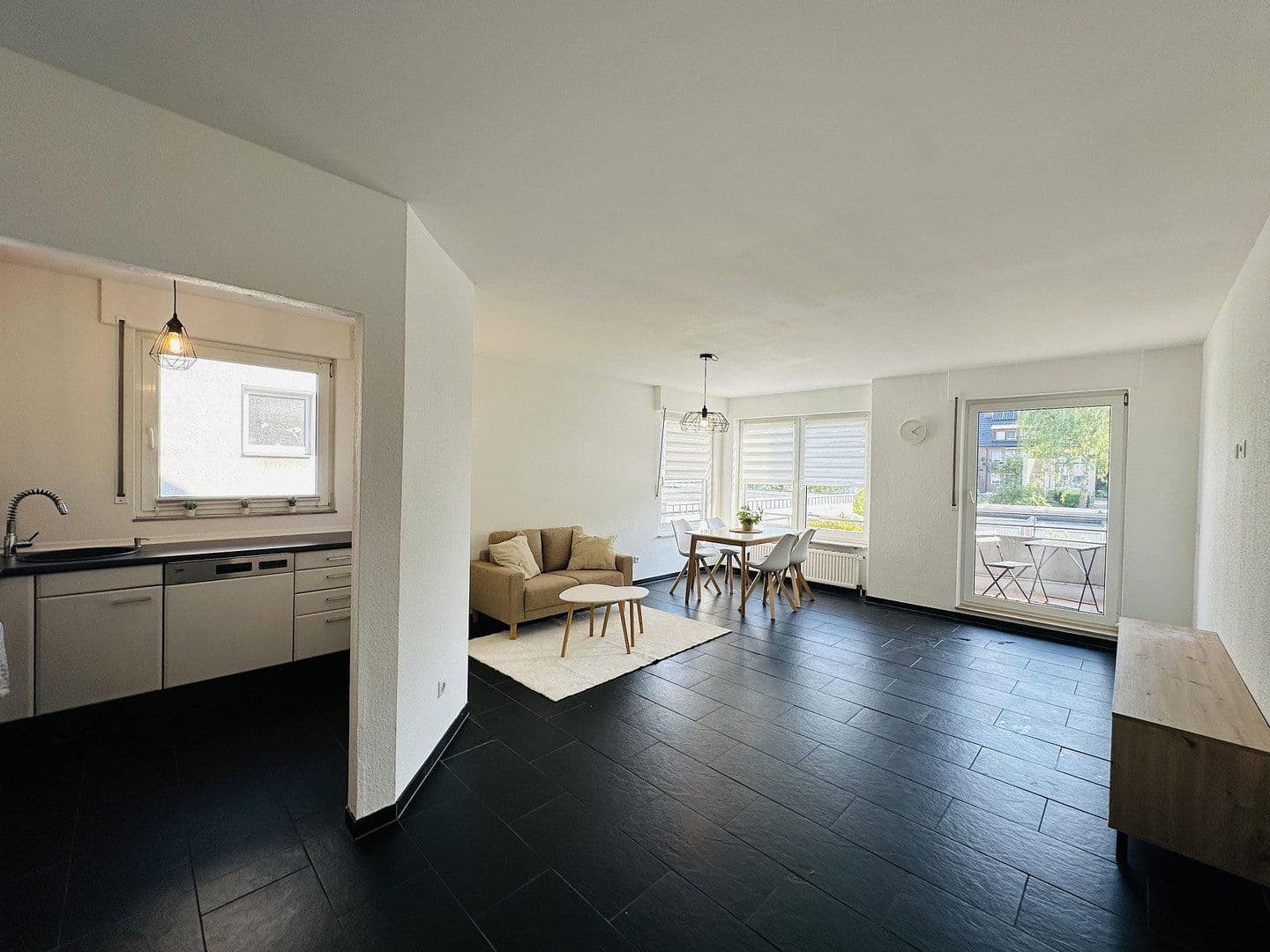 Pronájem bytu 2+1 54 m², Luisenstraße 9, Gladbeck, Severní Porýní-Vestfálsko Pronájem bytu 2+1 54 m², Luisenstraße 9, Gladbeck, Severní Porýní-Vestfálsko