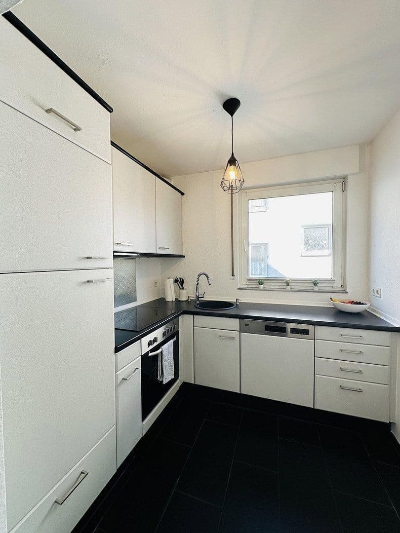 Pronájem bytu 2+1 54 m², Luisenstraße 9, Gladbeck, Severní Porýní-Vestfálsko Pronájem bytu 2+1 54 m², Luisenstraße 9, Gladbeck, Severní Porýní-Vestfálsko