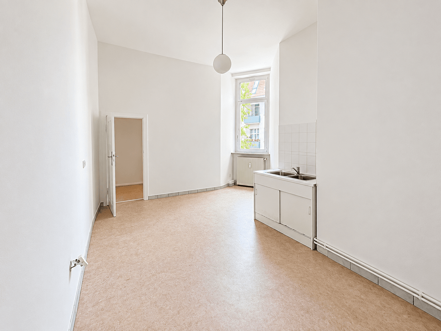 Pronájem bytu 4+1 127 m², Duisburgerstr., Berlin, Berlín Pronájem bytu 4+1 127 m², Duisburgerstr., Berlin, Berlín