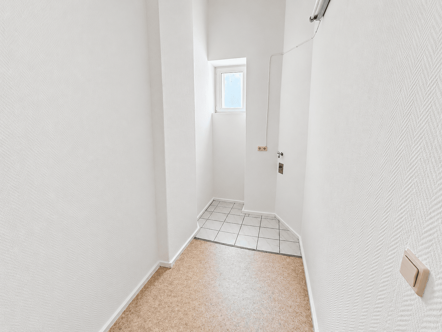 Pronájem bytu 4+1 127 m², Duisburgerstr., Berlin, Berlín Pronájem bytu 4+1 127 m², Duisburgerstr., Berlin, Berlín