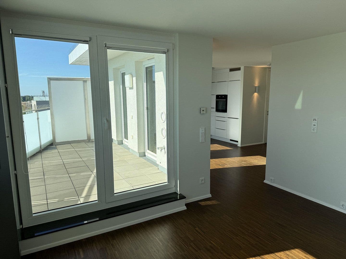 Pronájem bytu 3+1 79 m², Frankfurt am Main, Kalbach, Hessen Pronájem bytu 3+1 79 m², Frankfurt am Main, Kalbach, Hessen