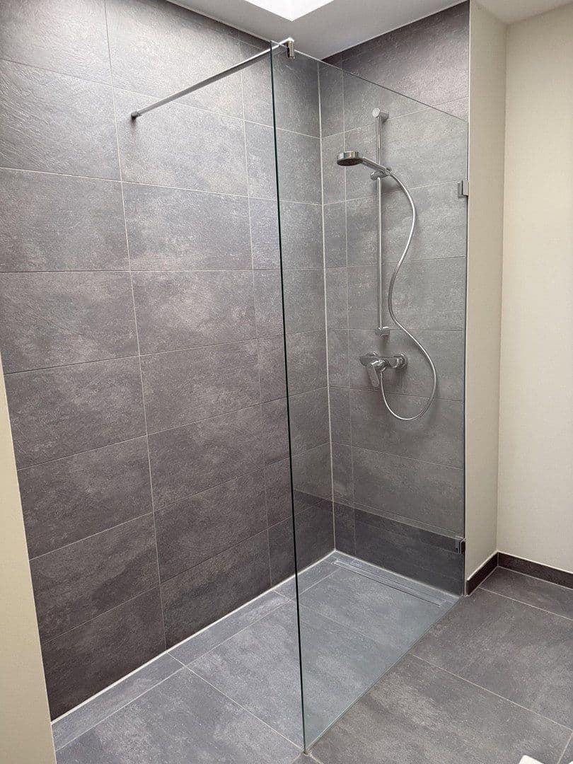 Pronájem bytu 3+1 79 m², Frankfurt am Main, Kalbach, Hessen Pronájem bytu 3+1 79 m², Frankfurt am Main, Kalbach, Hessen