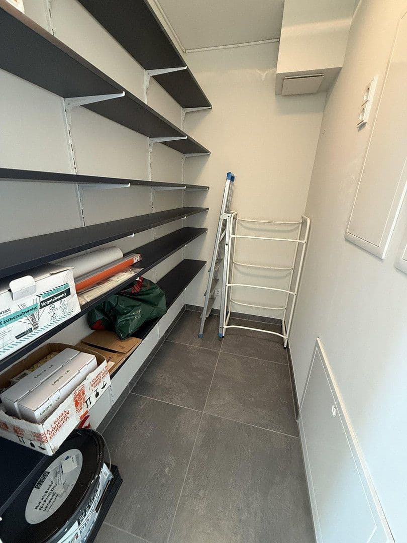 Pronájem bytu 3+1 79 m², Frankfurt am Main, Kalbach, Hessen Pronájem bytu 3+1 79 m², Frankfurt am Main, Kalbach, Hessen