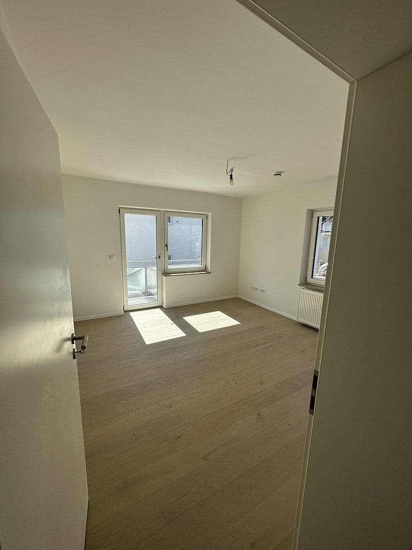 Pronájem bytu 1+1 36 m², München, Bavorsko Pronájem bytu 1+1 36 m², München, Bavorsko