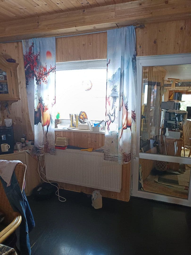 Prodej domu 120 m², pozemek 390 m², Ringstraße 4, Herren-Sulzbach, Porýní-Falc Prodej domu 120 m², pozemek 390 m², Ringstraße 4, Herren-Sulzbach, Porýní-Falc