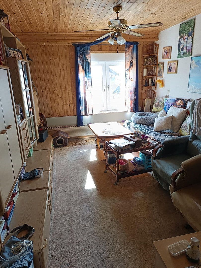 Prodej domu 120 m², pozemek 390 m², Ringstraße 4, Herren-Sulzbach, Porýní-Falc Prodej domu 120 m², pozemek 390 m², Ringstraße 4, Herren-Sulzbach, Porýní-Falc