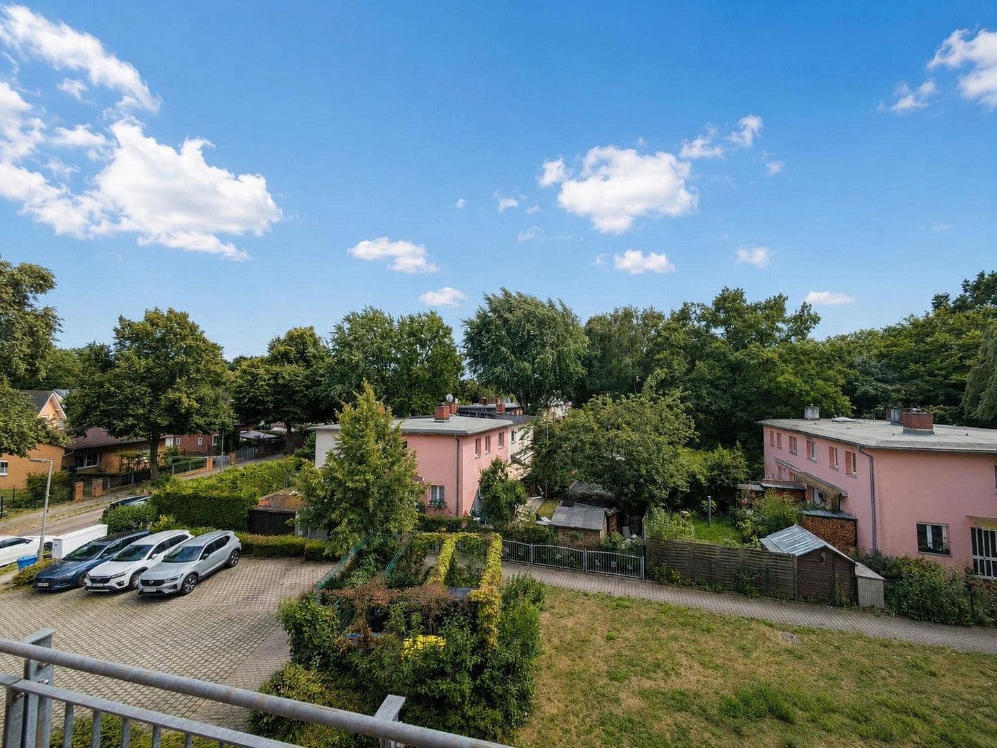 Prodej bytu 2+1 46 m², Simpsonweg 1, Berlin, Berlín Prodej bytu 2+1 46 m², Simpsonweg 1, Berlin, Berlín