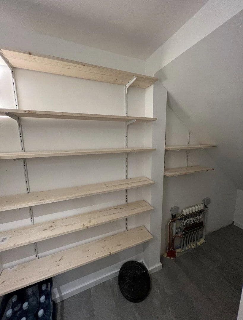Prodej domu 140 m², pozemek 841 m², Ahlden, Dolní Sasko Prodej domu 140 m², pozemek 841 m², Ahlden, Dolní Sasko