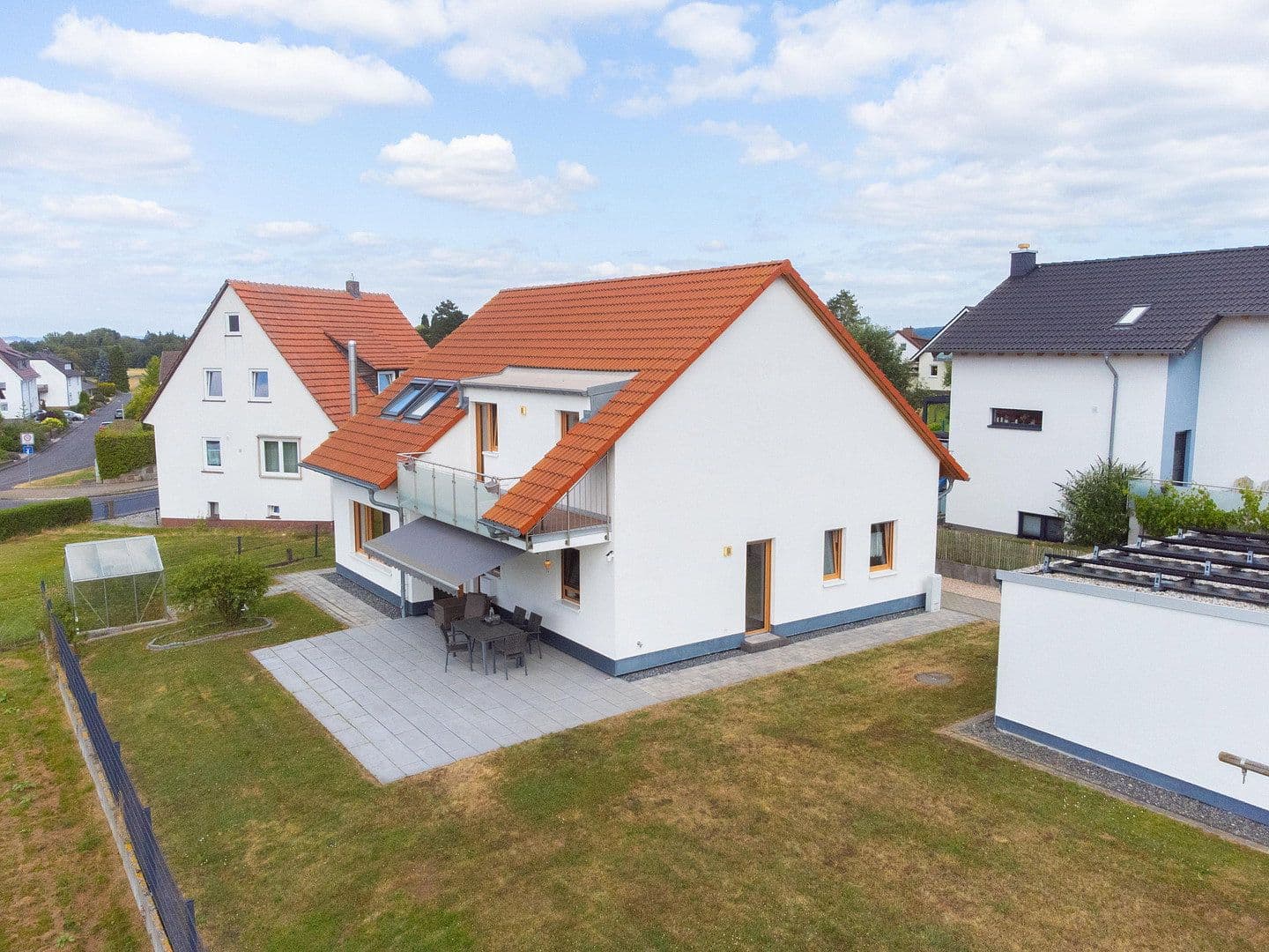 Prodej domu 168 m², pozemek 723 m², Baunatal, Hessen Prodej domu 168 m², pozemek 723 m², Baunatal, Hessen