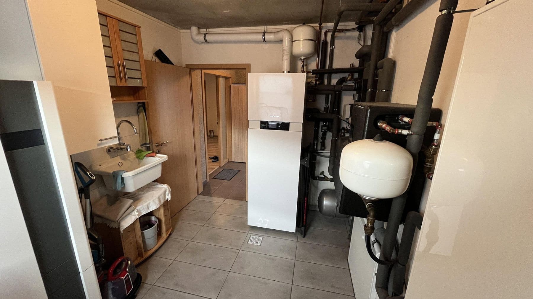 Prodej domu 168 m², pozemek 723 m², Baunatal, Hessen Prodej domu 168 m², pozemek 723 m², Baunatal, Hessen