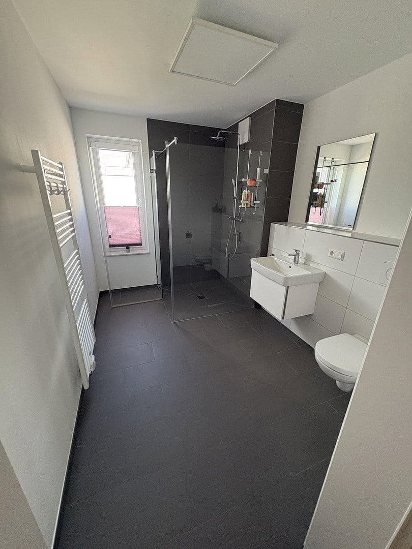Prodej bytu 3+1 83 m², Glashüttenstrasse 7, Achern, Bádensko-Württembersko Prodej bytu 3+1 83 m², Glashüttenstrasse 7, Achern, Bádensko-Württembersko