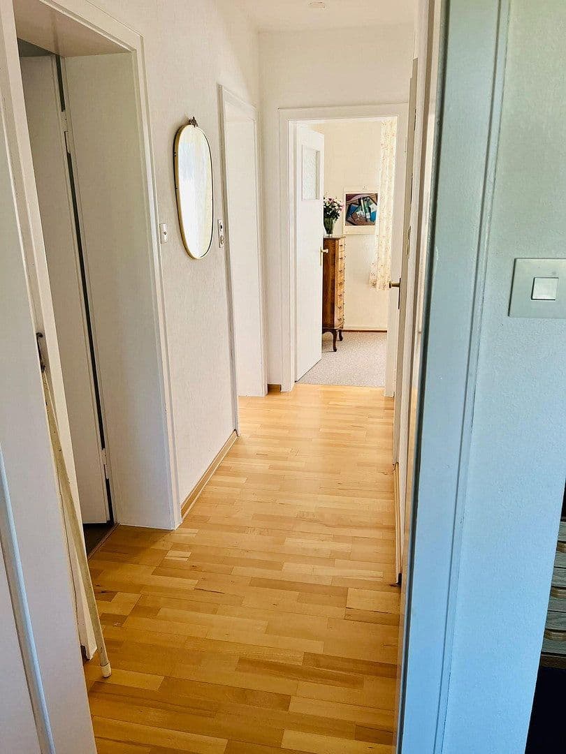 Prodej domu 241 m², pozemek 560 m², Köln, Severní Porýní-Vestfálsko Prodej domu 241 m², pozemek 560 m², Köln, Severní Porýní-Vestfálsko