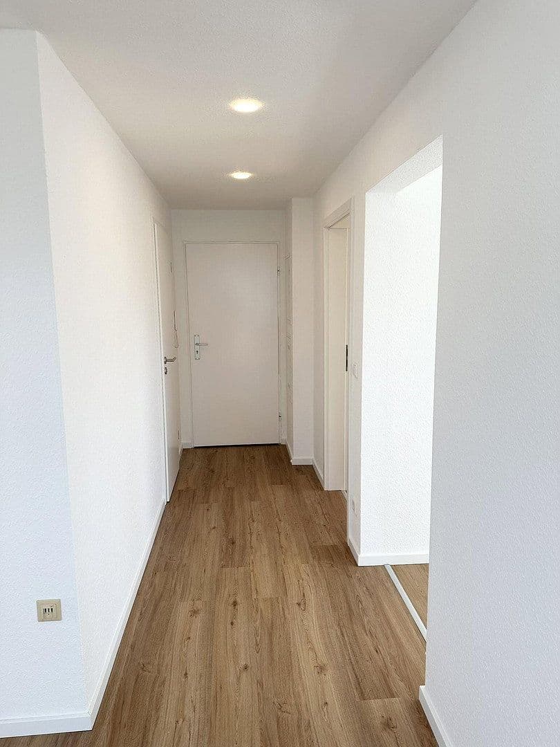 Pronájem bytu 2+1 60 m², Korntal-Münchingen, Bádensko-Württembersko Pronájem bytu 2+1 60 m², Korntal-Münchingen, Bádensko-Württembersko