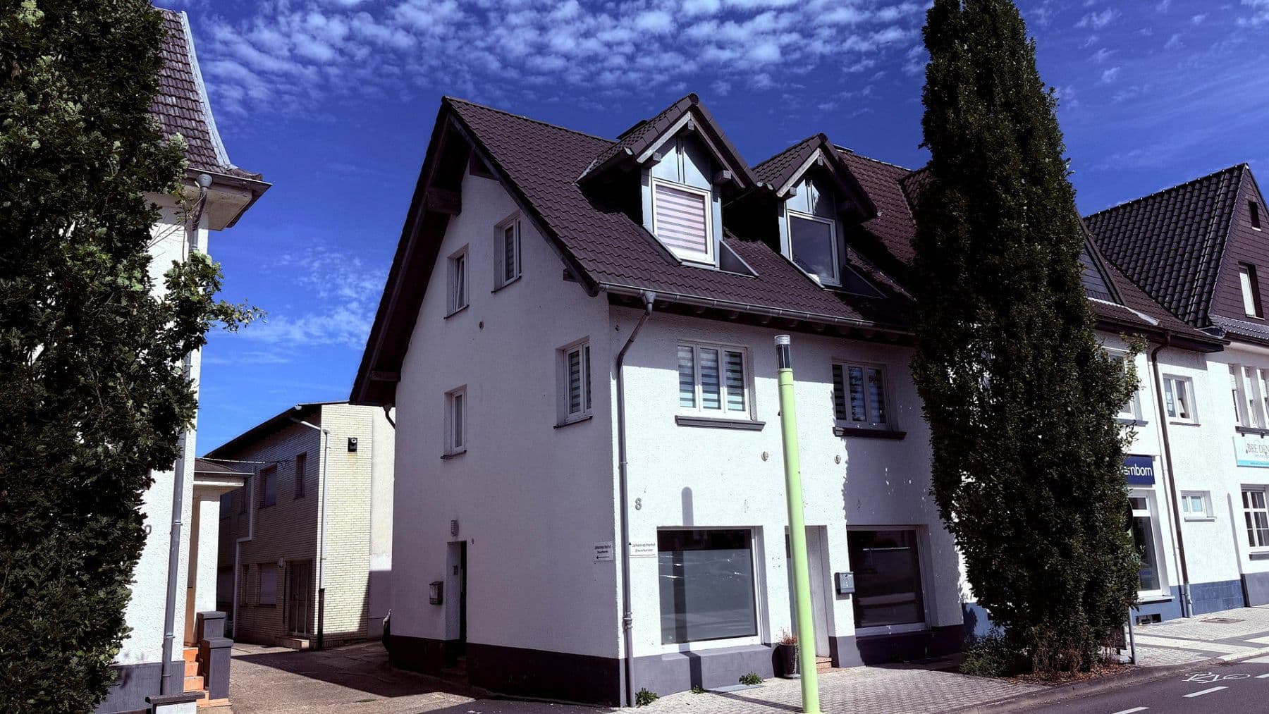 Prodej domu 133 m², pozemek 98 m², Kirchstraße 8, Lohmar, Severní Porýní-Vestfálsko Prodej domu 133 m², pozemek 98 m², Kirchstraße 8, Lohmar, Severní Porýní-Vestfálsko
