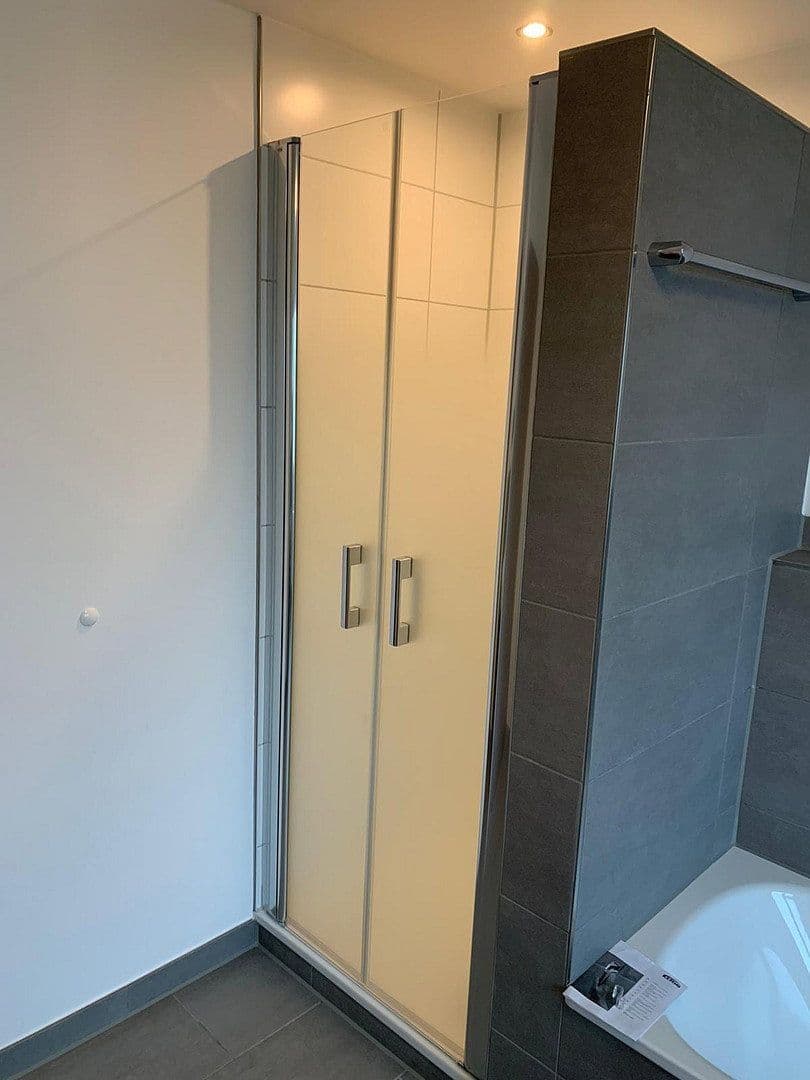 Pronájem domu 170 m², pozemek 270 m², Neu-Ulm, Bavorsko Pronájem domu 170 m², pozemek 270 m², Neu-Ulm, Bavorsko