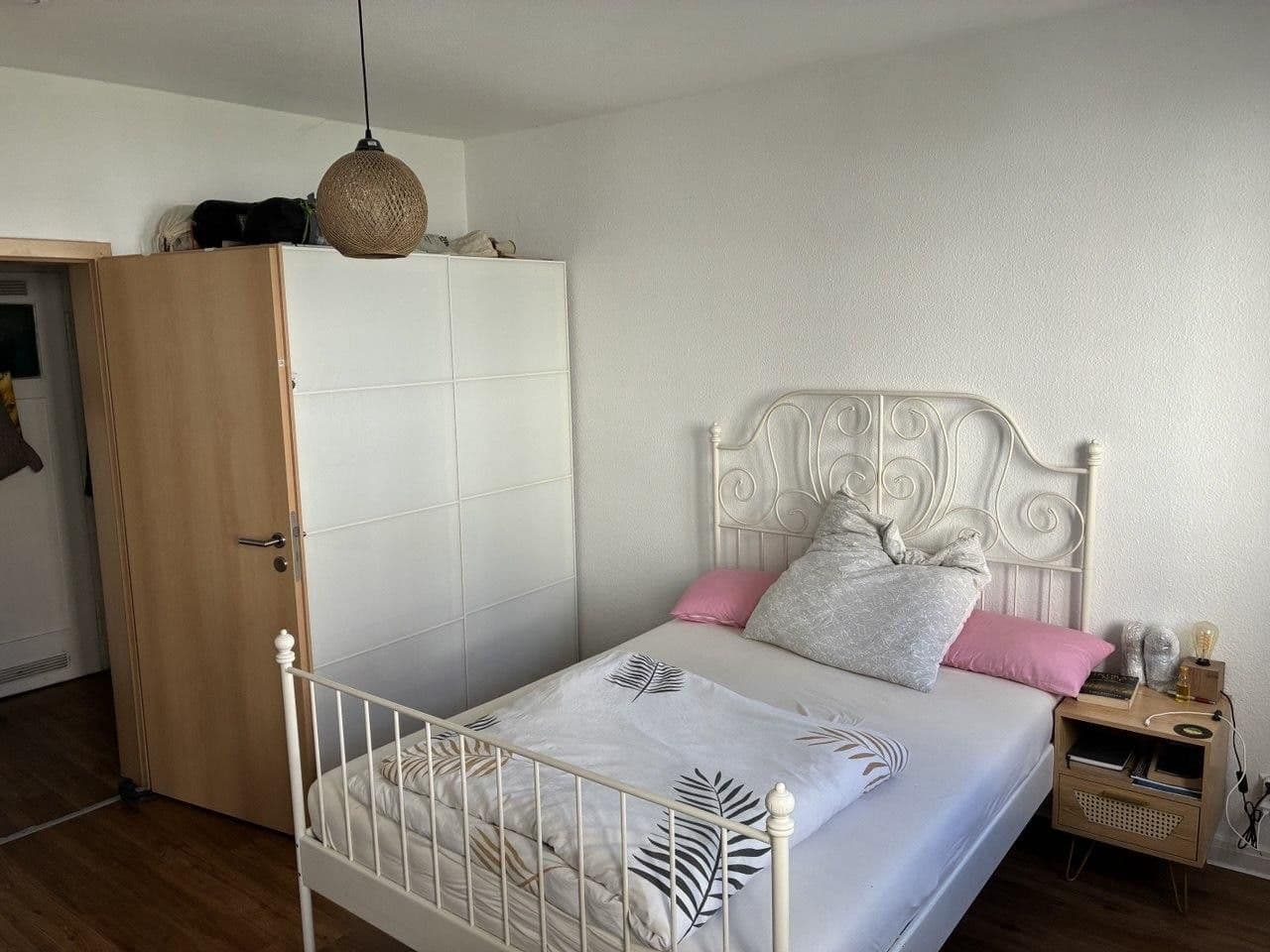 Pronájem bytu 2+1 65 m², Rümelinstraße, Stuttgart, Bádensko-Württembersko Pronájem bytu 2+1 65 m², Rümelinstraße, Stuttgart, Bádensko-Württembersko