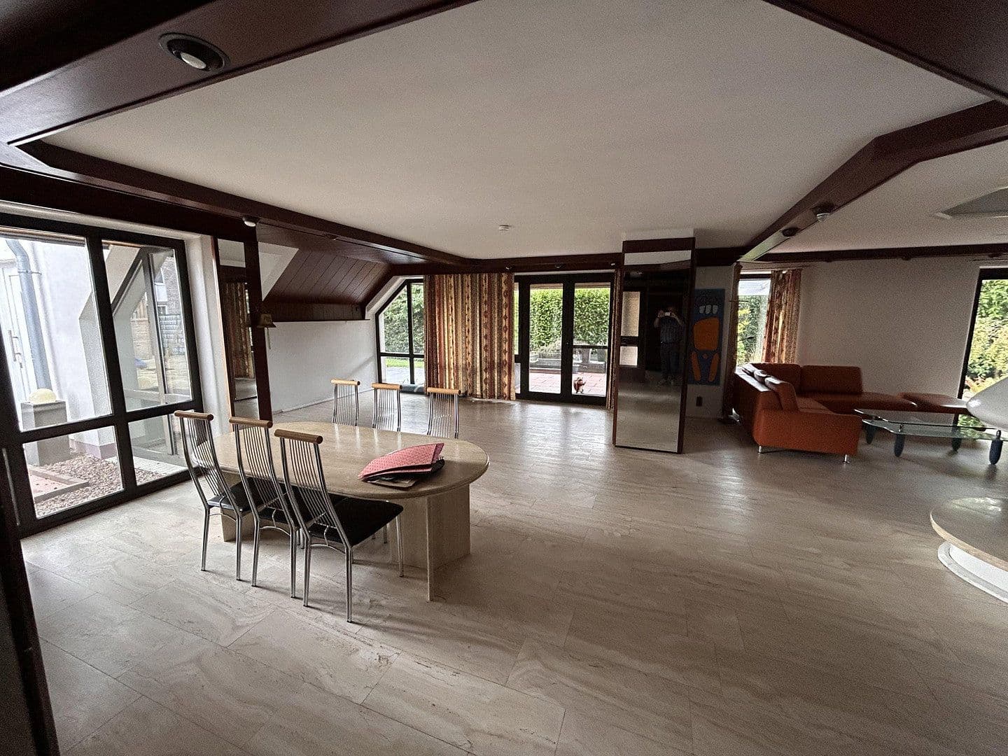 Prodej domu 215 m², pozemek 1.053 m², Haselünne, Dolní Sasko Prodej domu 215 m², pozemek 1.053 m², Haselünne, Dolní Sasko