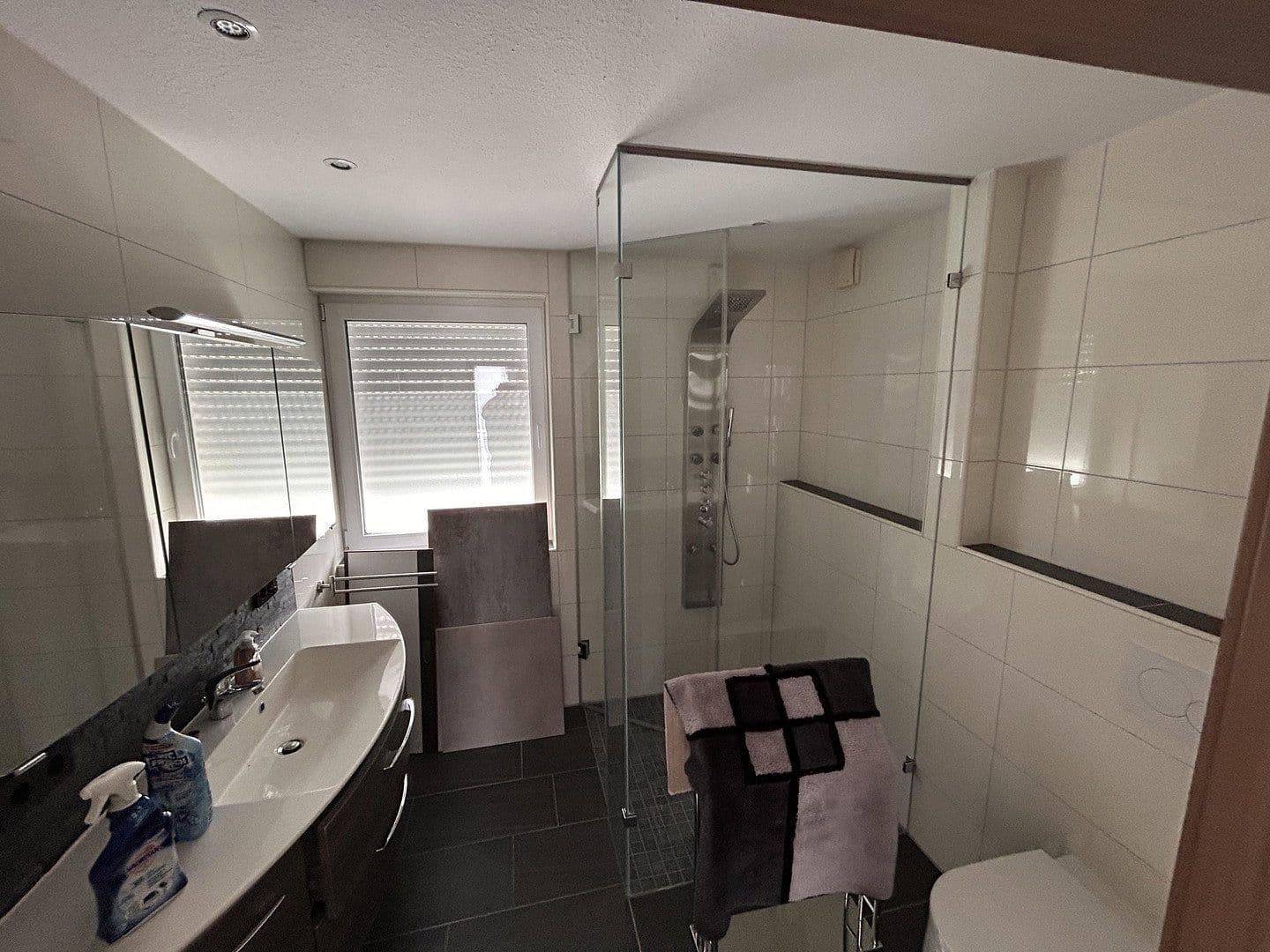 Prodej domu 215 m², pozemek 1.053 m², Haselünne, Dolní Sasko Prodej domu 215 m², pozemek 1.053 m², Haselünne, Dolní Sasko