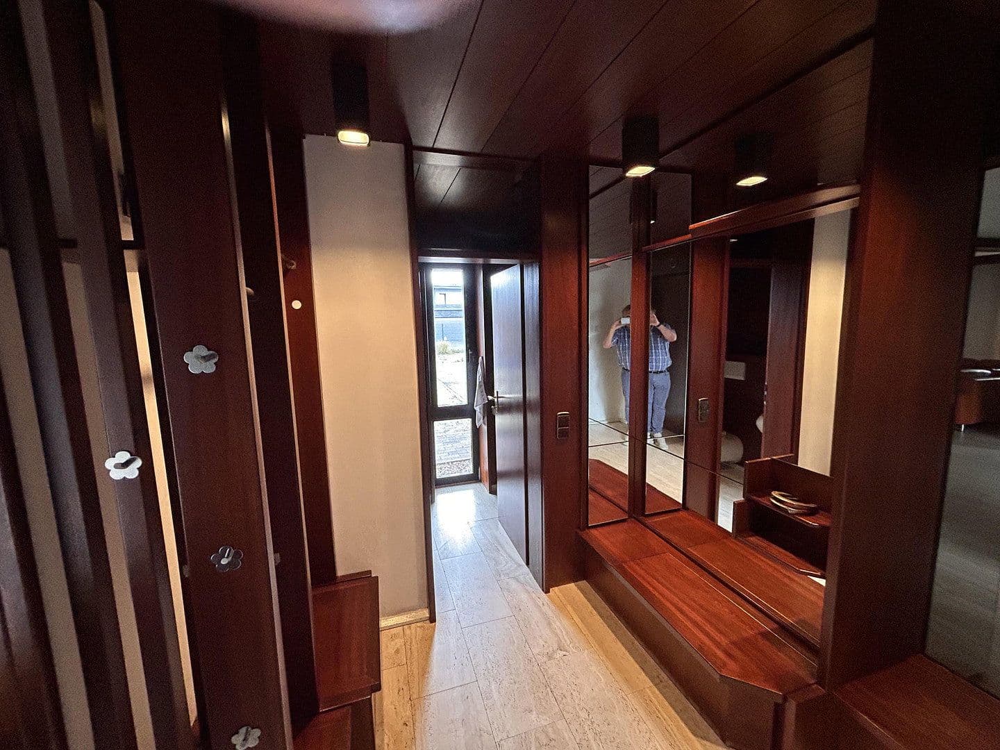 Prodej domu 215 m², pozemek 1.053 m², Haselünne, Dolní Sasko Prodej domu 215 m², pozemek 1.053 m², Haselünne, Dolní Sasko