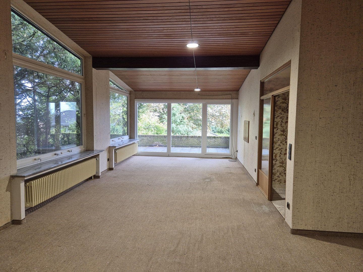 Prodej domu 225 m², pozemek 1.150 m², Bad Nenndorf, Dolní Sasko Prodej domu 225 m², pozemek 1.150 m², Bad Nenndorf, Dolní Sasko