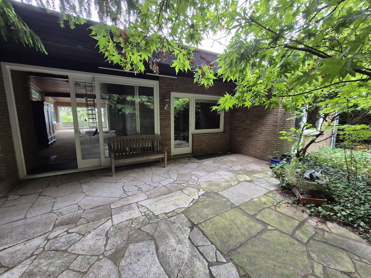 Prodej domu 225 m², pozemek 1.150 m², Bad Nenndorf, Dolní Sasko Prodej domu 225 m², pozemek 1.150 m², Bad Nenndorf, Dolní Sasko