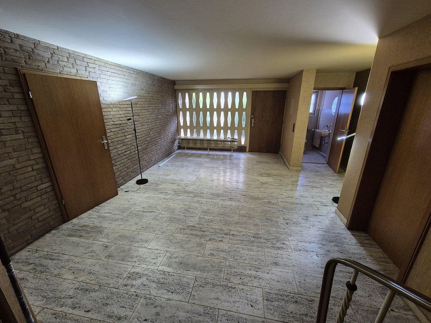 Prodej domu 225 m², pozemek 1.150 m², Bad Nenndorf, Dolní Sasko Prodej domu 225 m², pozemek 1.150 m², Bad Nenndorf, Dolní Sasko