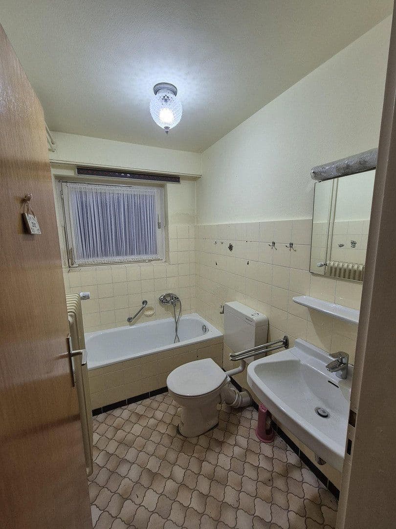 Prodej domu 225 m², pozemek 1.150 m², Bad Nenndorf, Dolní Sasko Prodej domu 225 m², pozemek 1.150 m², Bad Nenndorf, Dolní Sasko