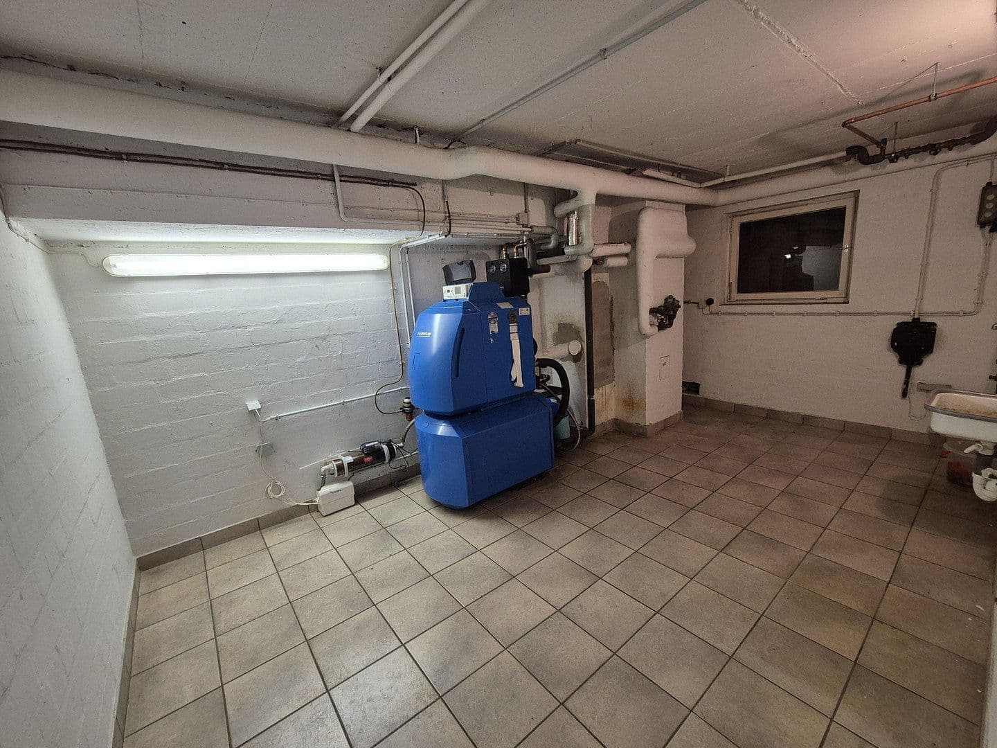 Prodej domu 225 m², pozemek 1.150 m², Bad Nenndorf, Dolní Sasko Prodej domu 225 m², pozemek 1.150 m², Bad Nenndorf, Dolní Sasko