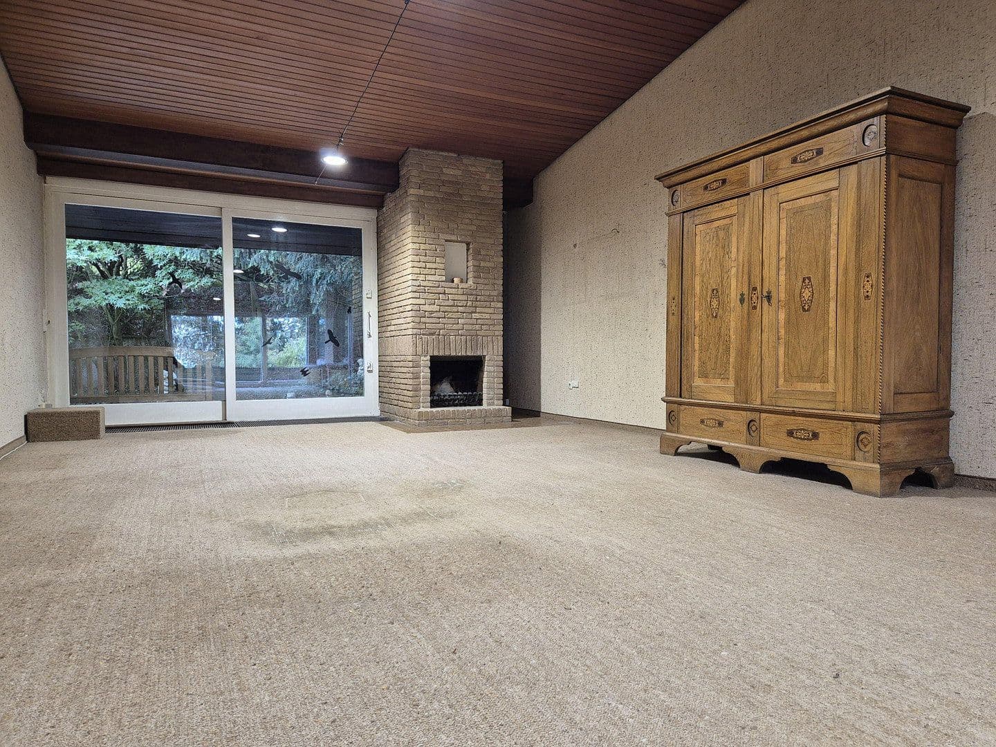 Prodej domu 225 m², pozemek 1.150 m², Bad Nenndorf, Dolní Sasko Prodej domu 225 m², pozemek 1.150 m², Bad Nenndorf, Dolní Sasko