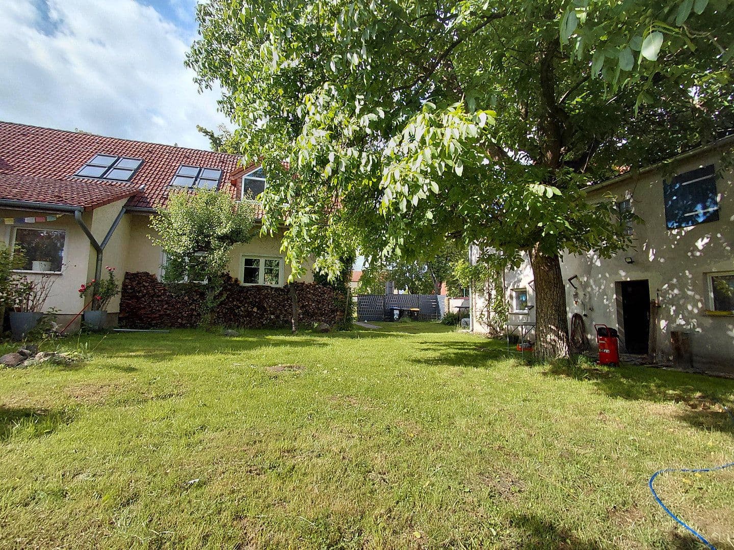 Prodej domu 160 m², pozemek 633 m², Hauptstr. 14, Oranienburg, Braniborsko Prodej domu 160 m², pozemek 633 m², Hauptstr. 14, Oranienburg, Braniborsko