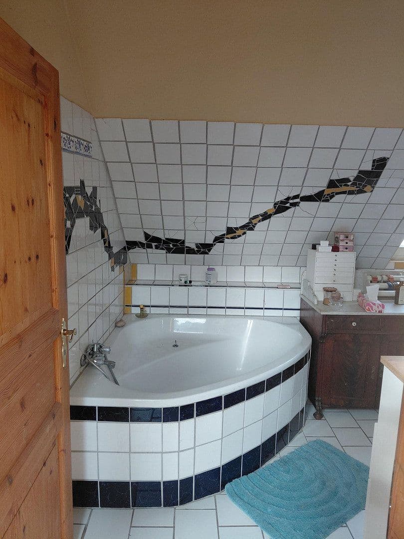 Prodej domu 160 m², pozemek 633 m², Hauptstr. 14, Oranienburg, Braniborsko Prodej domu 160 m², pozemek 633 m², Hauptstr. 14, Oranienburg, Braniborsko