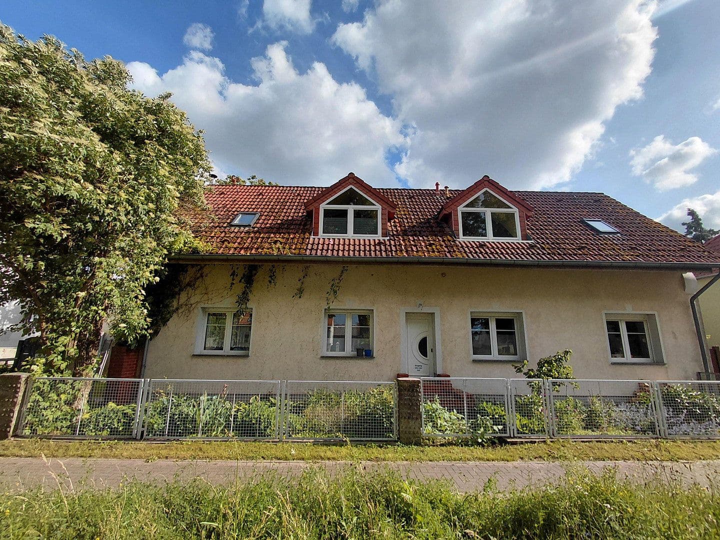 Prodej domu 160 m², pozemek 633 m², Hauptstr. 14, Oranienburg, Braniborsko Prodej domu 160 m², pozemek 633 m², Hauptstr. 14, Oranienburg, Braniborsko